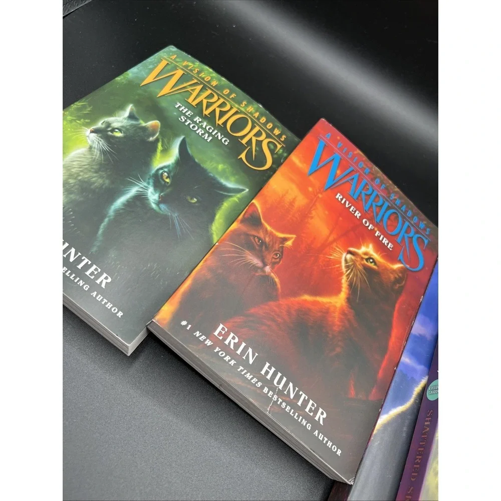 Warriors: A Vision of Shadows Cat Series 3 4 5 6 Erin Hunter 4 PC Lot